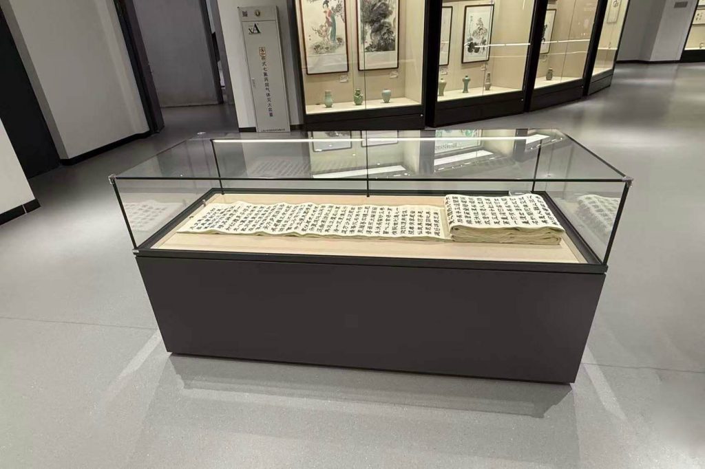 Museum Counter Display Cases