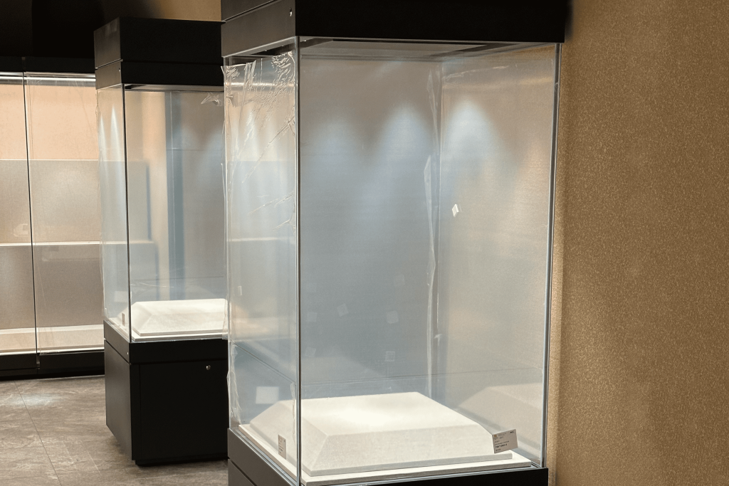 floor-embedded niche display case