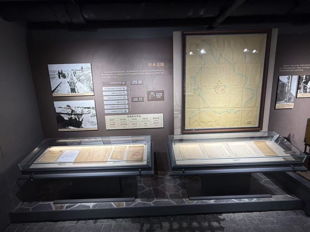 Custom Museum Display Cases